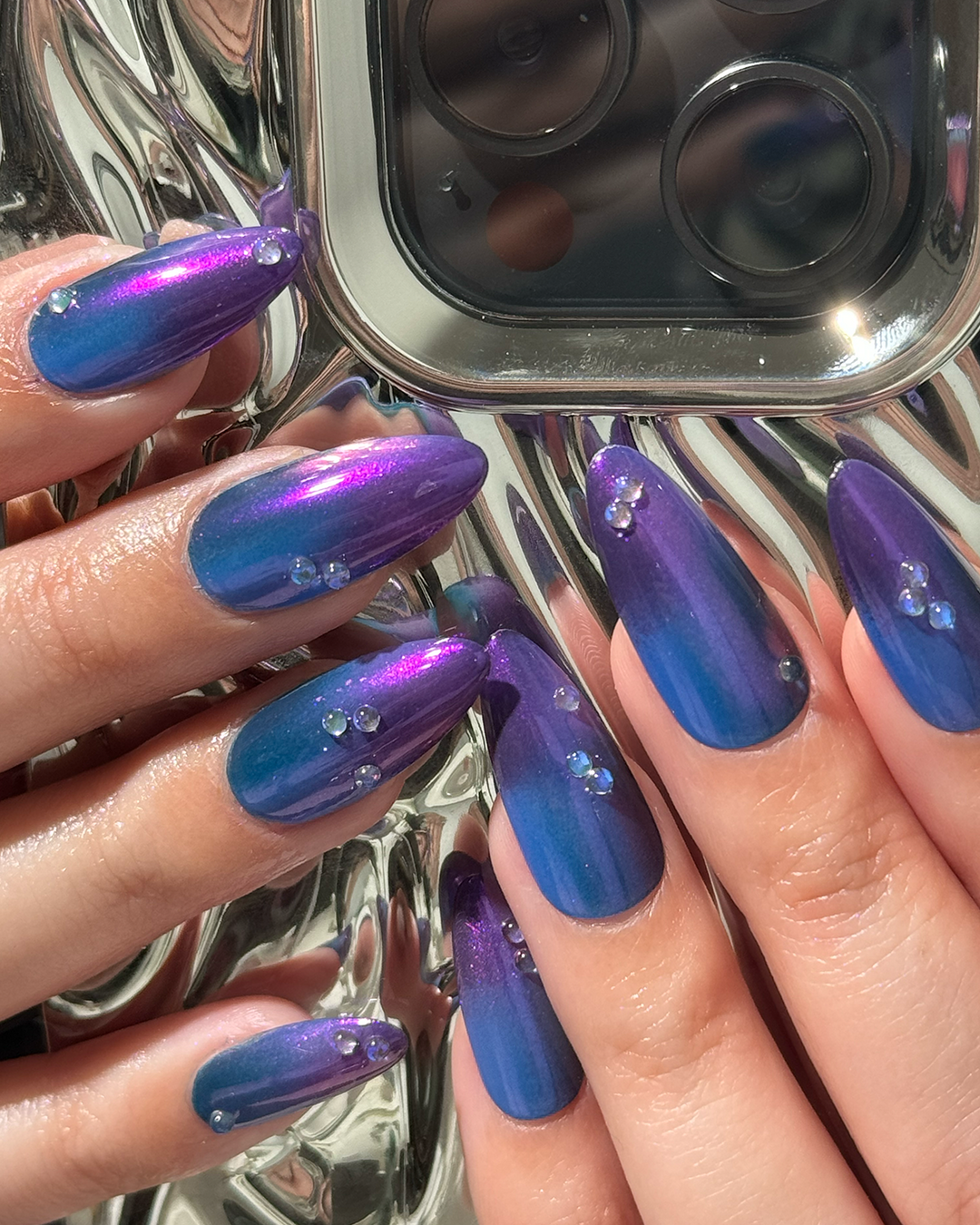 Cosmic Nail Art Mani